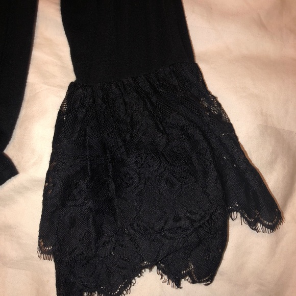 Black Long Sleeve with Lace Detail - Picture 2 of 2